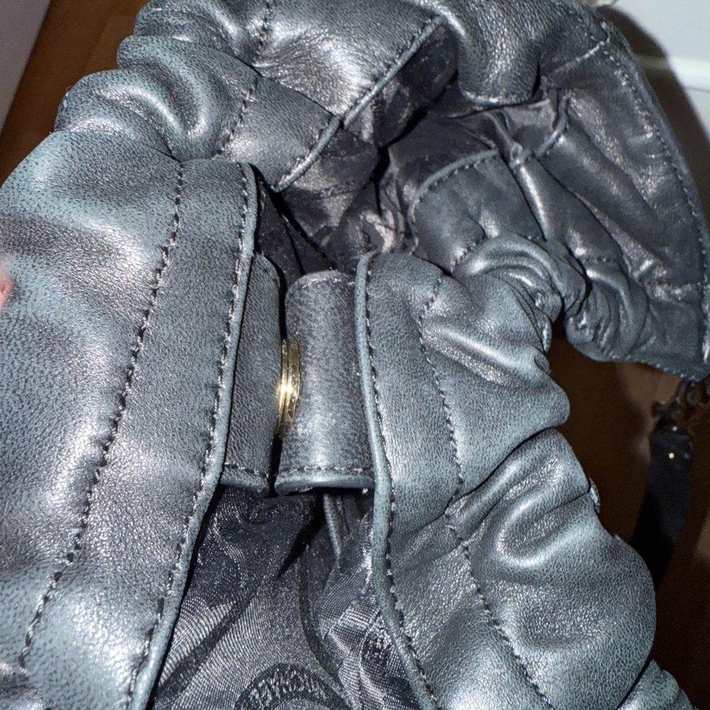 Michael Kors Black Shoulder Bag - Picture 7 of 8